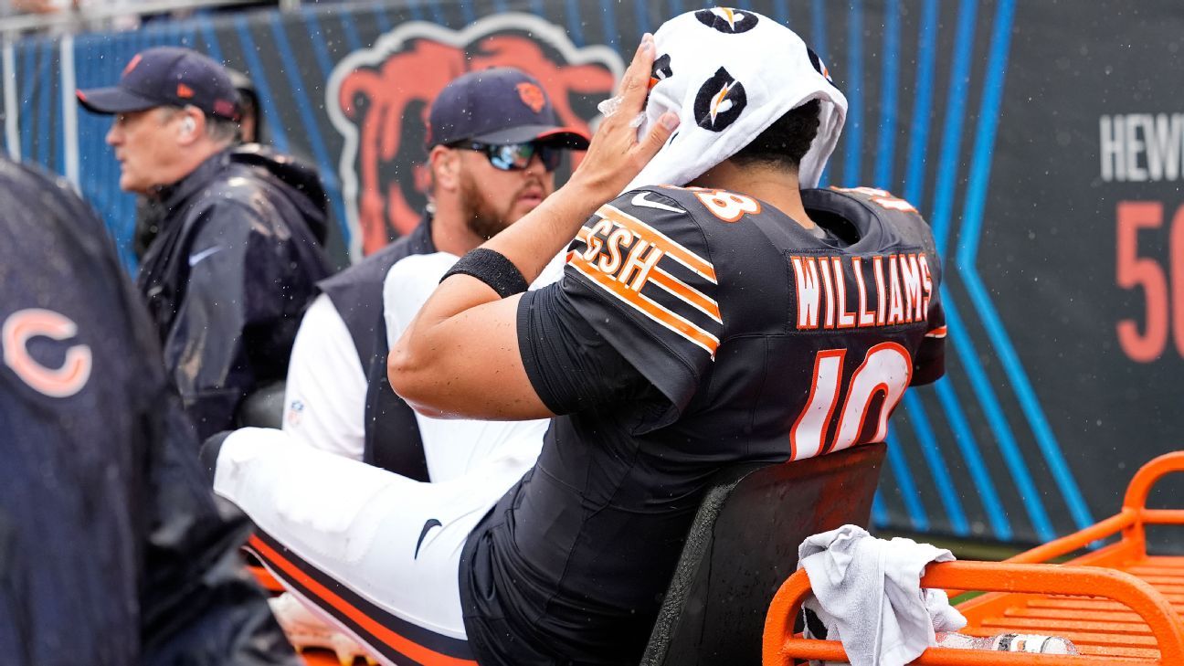 Caleb Williams abandona en camilla el partido de los Bears por una lesión en el isquiotibial