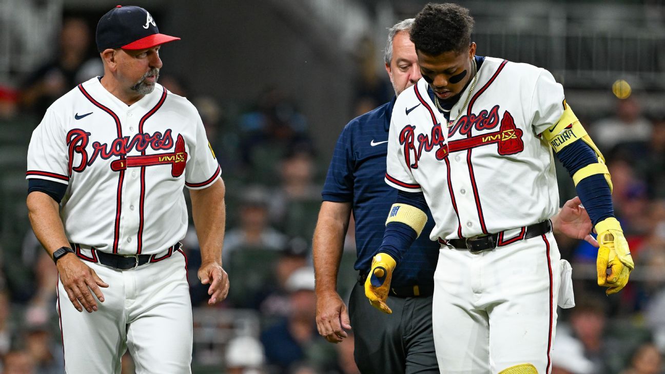 Ronald Acuña Jr. bajo observación tras contusión en la pierna