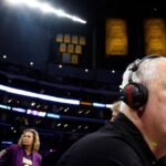 Luto en la NBA: Fallece Lawrence Tanter, legendaria voz de los Lakers