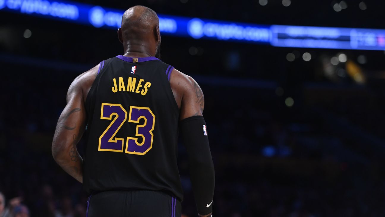 Rob Pelinka describe la salida de LeBron James de los Lakers como un proceso amistoso