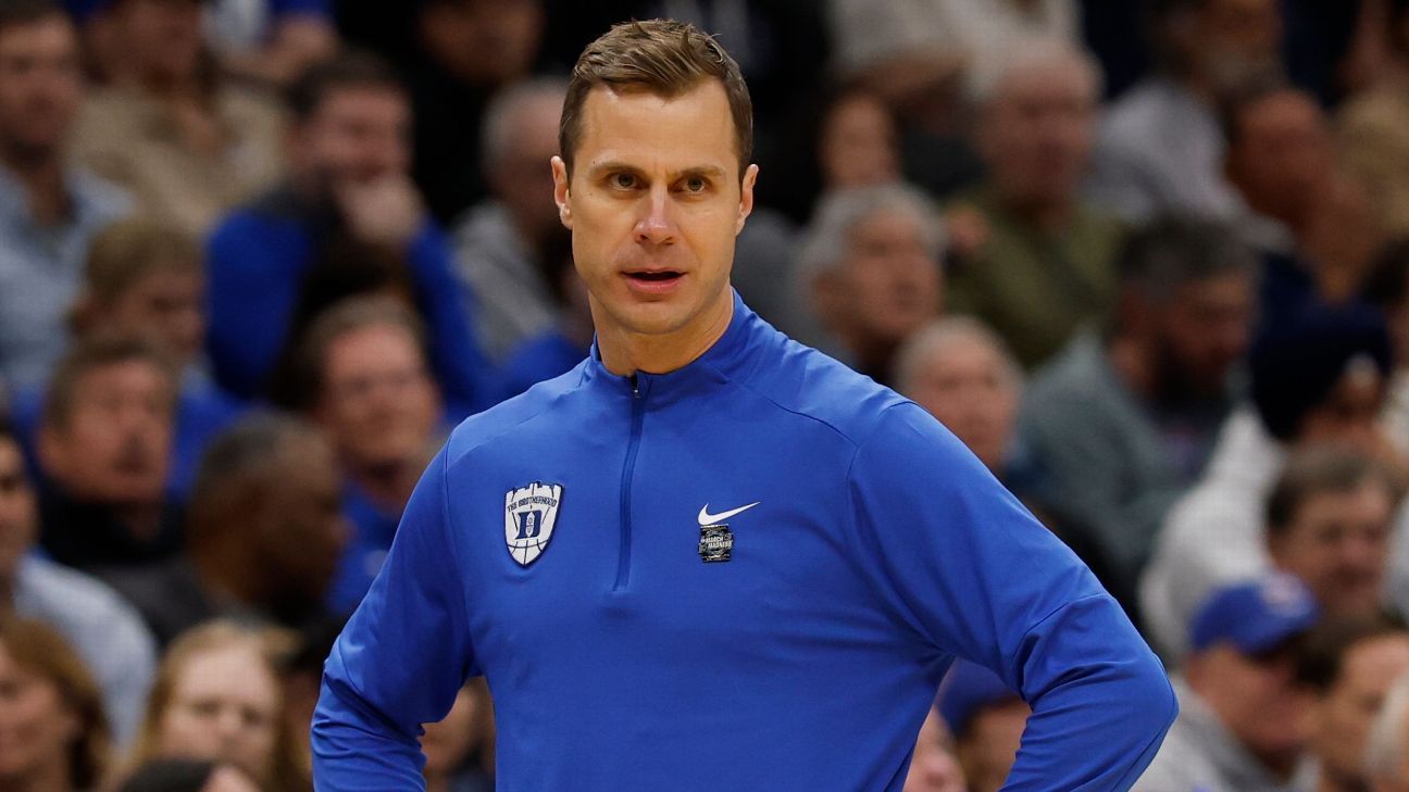 Jon Scheyer reafirma su compromiso con Duke tras interés de la NBA