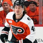 Trevor Zegras protagoniza una inusual penalización por su jersey
