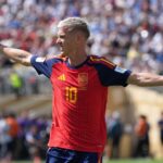 Dani Olmo en la mira del Bayern Múnich mientras el mercado invernal se calienta